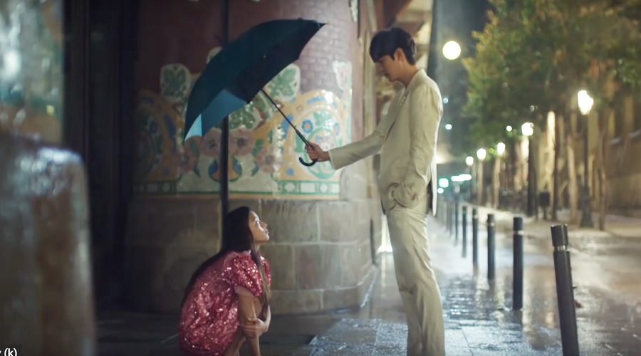 rain-umbrella-scene